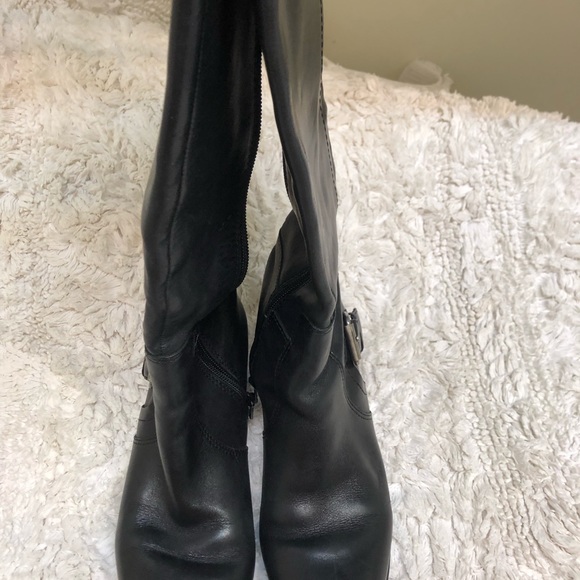 Leather Upper Nine West vintage America boots 5.5 leather upper, used condition - Picture 15 of 15
